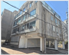  2025Ÿ��30608 �泲 ���ֽ� �ǹ��� 269-103 ��ȭ���;�Ƽ�� 101�� 2��201ȣ    �ټ���,������