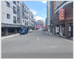  2025Ÿ��30777 �泲 ���ֽ� �ϴ뵿 604-5       �ٰ������ð��