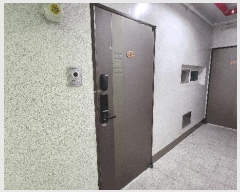  2025Ÿ��21611 �泲 ������ ������ 527-8 ��Ḯ�������ǽ��� 6��601ȣ     ���ǽ��ڰ��