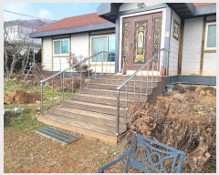  2025Ÿ30074  强   318-1      ð