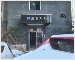  2025Ÿ��7937 ���� ���걸 ��굿 1610-1 3��303ȣ      ���ǽ��ڰ��