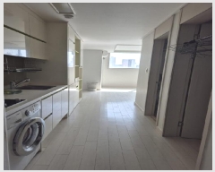  2025Ÿ32381  걸 ־ϵ 661-8 ÷ܿ̿Ƽ3 9909ȣ     Ʈ