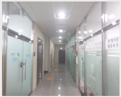  2025Ÿ��686  �ٸ��󰡰��