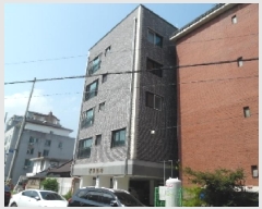  2025Ÿ��797 ���� ���ֽ� �ϻ걸 �����3�� 7-7 302ȣ     �ټ���,������