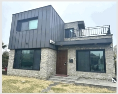  2025Ÿ1055    ︮ 80-7      ð