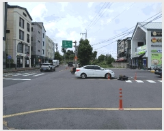  2025Ÿ��8612 ���� ���ֽ� �ƶ��ϵ� 2331-1 ��ũ����4������ 1�� 4�� 502ȣ   �ټ���,������