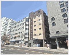  2025Ÿ��62579 ��� ���ֽ� �߾ӷ� 218, 3��4��5��ȣ (���̵�, â�����ں�)    �ٰ������ð��