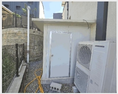  2025Ÿ1951  ֽ   530-8      ð