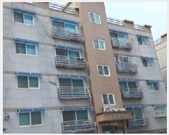  2025Ÿ��62533 ��� ���ֽ� ������ ����� 377-4 ���������� 101�� 1��102ȣ   �ټ���,������