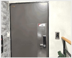  2025Ÿ��65011 ��� ���ֽ� �ߴ絿 240-16 ���Ͽ콺�� 4��402ȣ     �ټ���,������