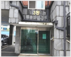  2025Ÿ��63240 ��� ���ֽ� �ߴ絿 111-6 ������Ÿ�� 3�� 3��301ȣ    �ټ���,������