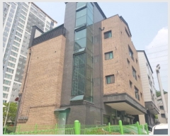  2025Ÿ52329   4 33       ܵ,ð