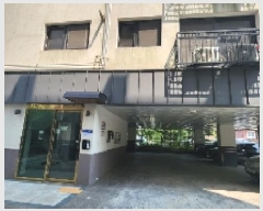  2025Ÿ��101050 ��� �ǿս� ���ǵ� 158-3 ����ġ �� 3��302ȣ    �ټ���,������