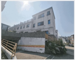  2025Ÿ��1907 ��� �����ֽ� ȭ���� ��� 240-13 �ູ���� 101�� 1��104ȣ   �ټ���,������