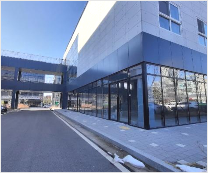 ¾ÆÆÄÆ®Çü°øÀå »çÁø1 | ³ªÁֽà ºû°¡¶÷µ¿ 186-1 °ÔÅä333Áö½Ä»ê¾÷¼¾ÅÍ | 2024Ÿ°æ9394 | ¾ÆÆÄÆ®Çü°øÀå°æ¸Å
