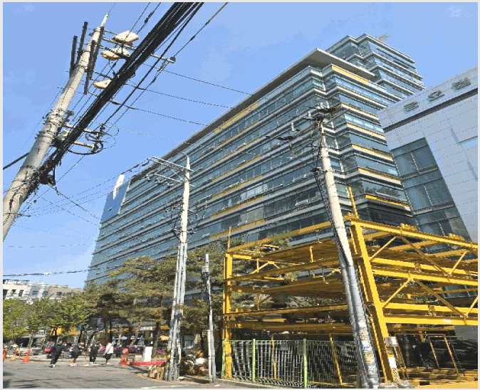 ¾ÆÆÄÆ®Çü°øÀå »çÁø1 | ¼ºµ¿±¸ ¼º¼öµ¿2°¡ 277-43 | 2025Ÿ°æ286 | ¾ÆÆÄÆ®Çü°øÀå°æ¸Å