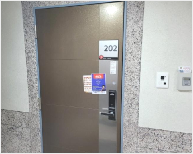 ¿ÀÇǽºÅÚ »çÁø1 | ´Þ¼±¸ ¼º´çµ¿ 221-7 ¿¡ÄÚÇÁ·£µé¸® | 2024Ÿ°æ34597 | ¿ÀÇǽºÅÚ°æ¸Å