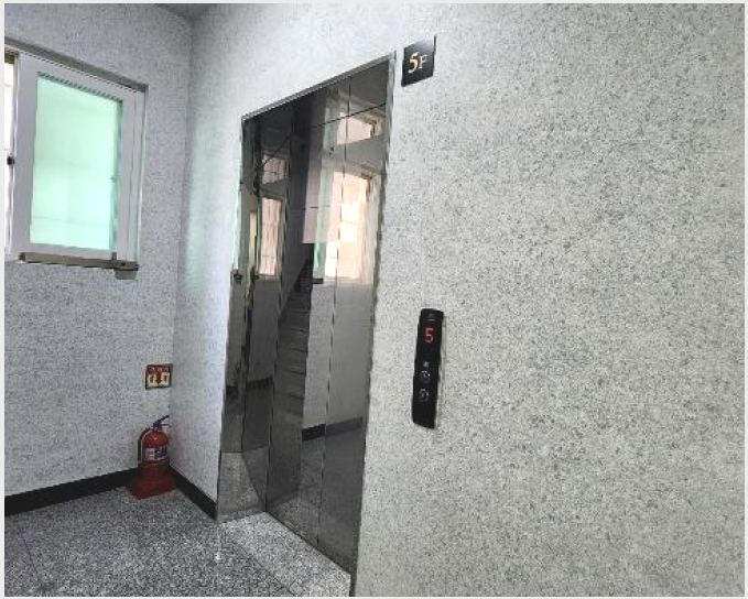 ¿ÀÇǽºÅÚ »çÁø1 | ±¤Áø±¸ ±¸Àǵ¿ 243-48 | 2024Ÿ°æ58576 | ¿ÀÇǽºÅÚ°æ¸Å