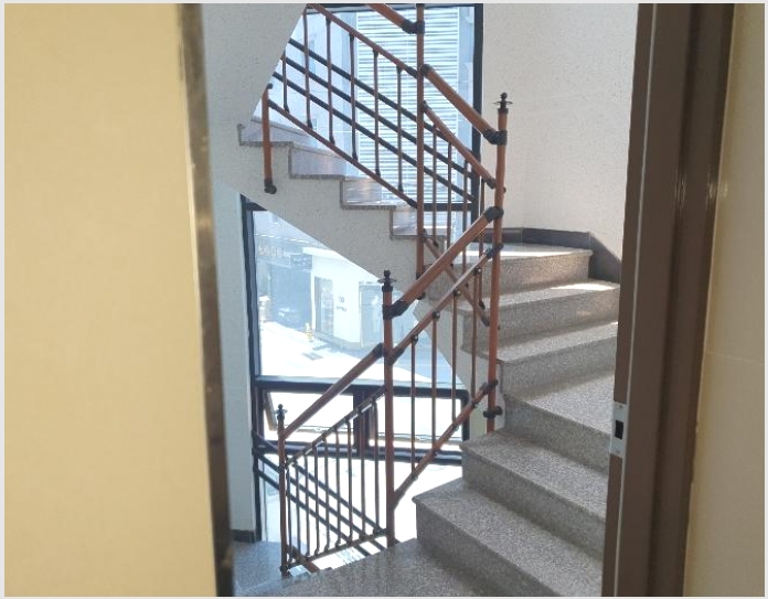 ���ǽ��� 8-�λ����� ������ 653-11-���ǽ���