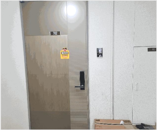 ���ǽ��� 9-�����ν� �ζ��� 803-1-���ǽ���